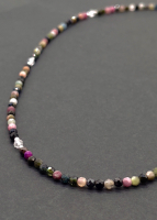 Sehr zarte Edelsteinkette „Harmonie“